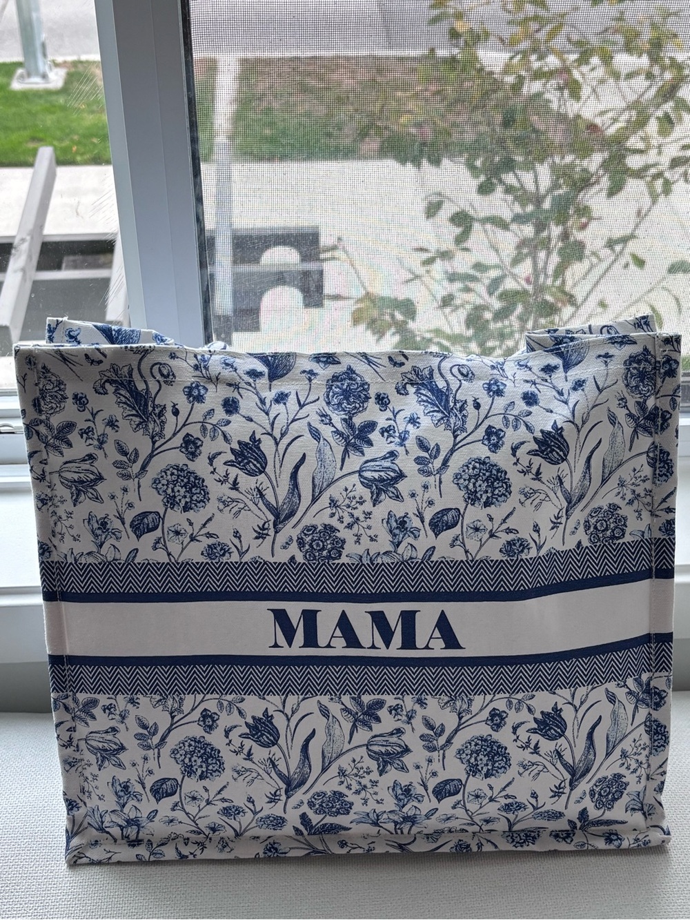 Mama canvas tote bag